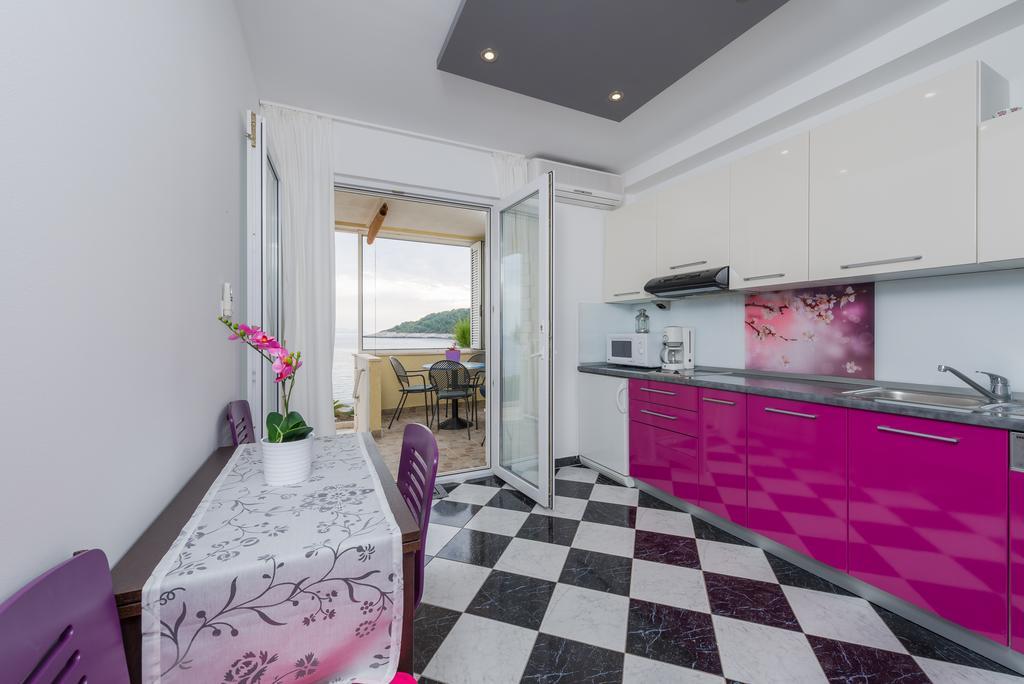 Superb Beachfront Luxury Seaview With Private Beach Milna  Rom bilde